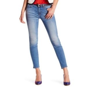 EUC J.Crew Skinny Stretch Medium Wash Jeans!